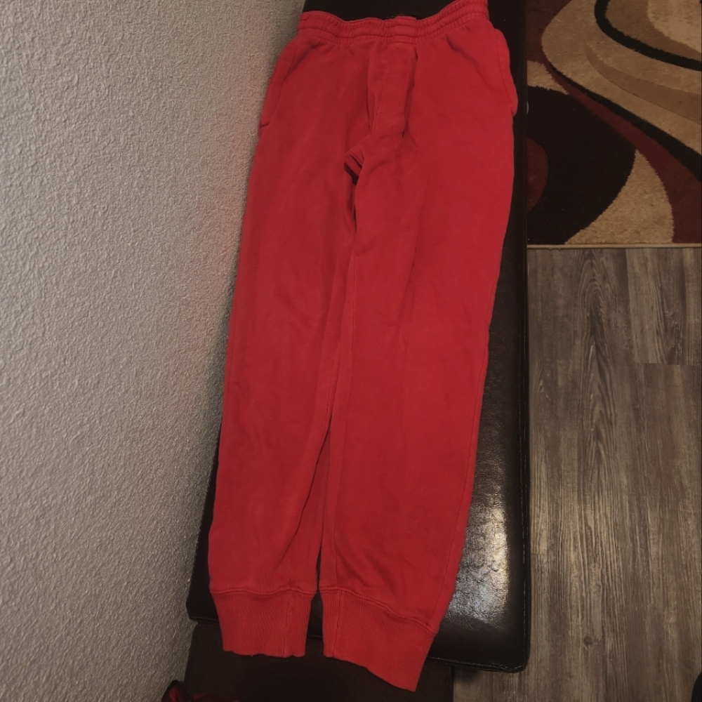 Champs Sports Gear gym pants size Large Red